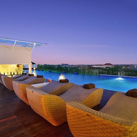 Mega Boutique Hotel Кута Экстерьер фото