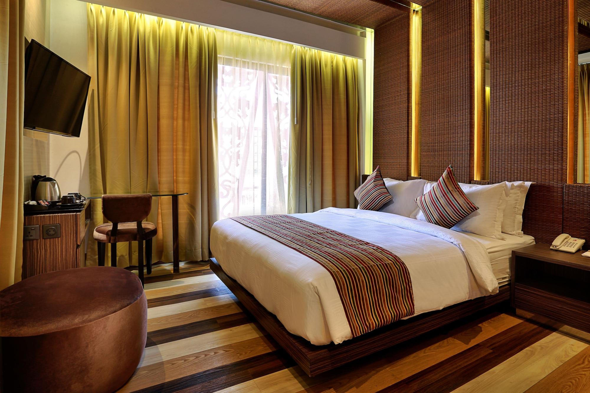 Mega Boutique Hotel Кута Экстерьер фото