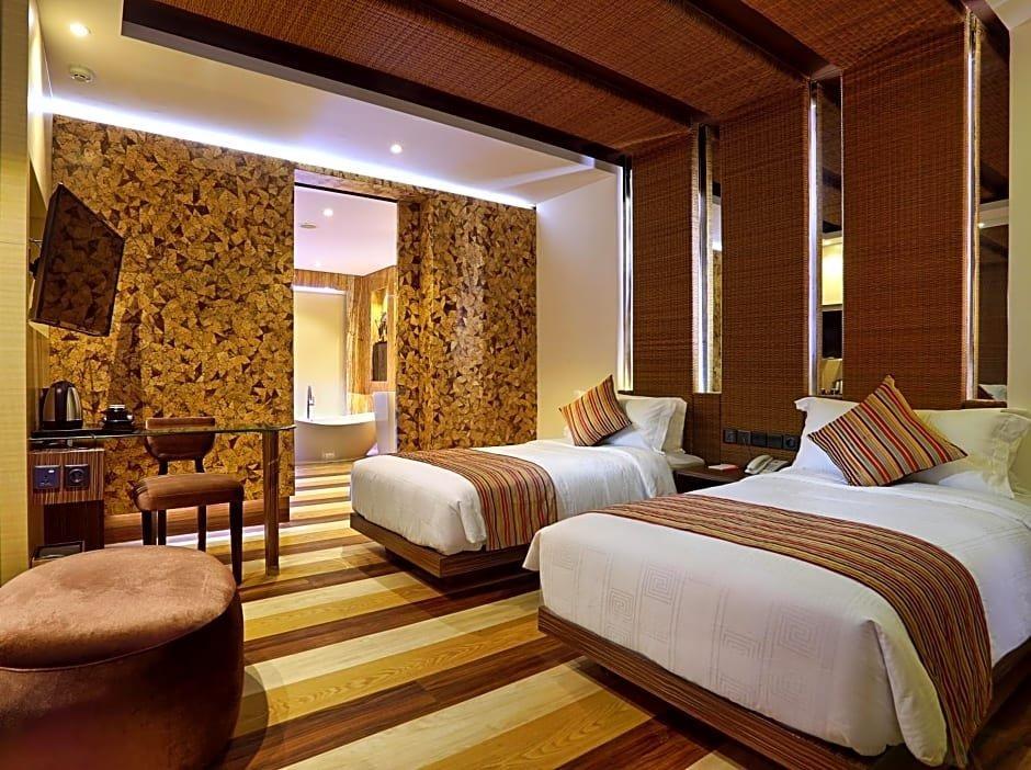 Mega Boutique Hotel Кута Экстерьер фото