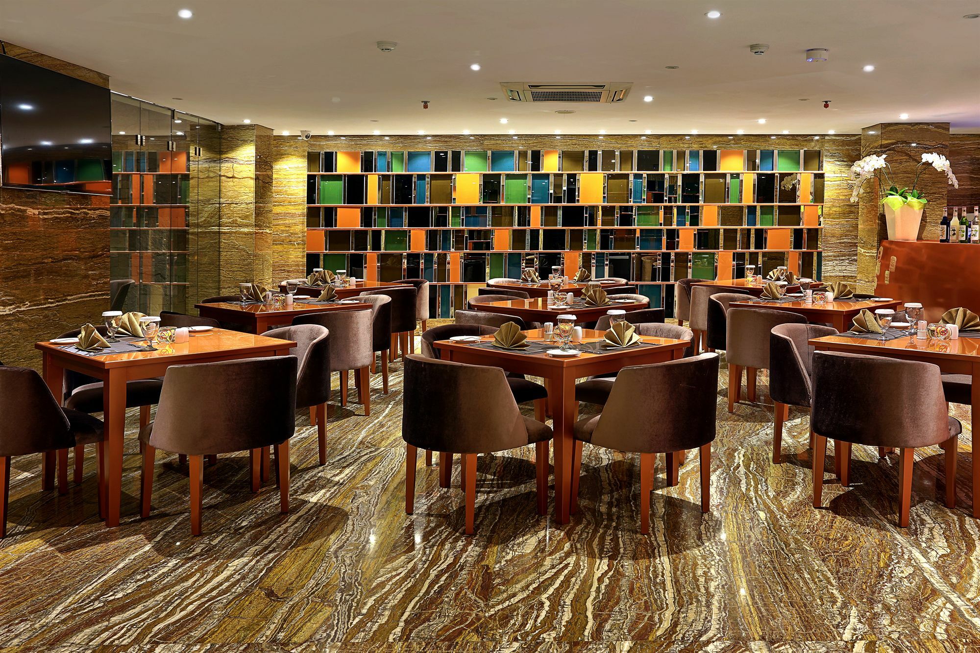 Mega Boutique Hotel Кута Экстерьер фото